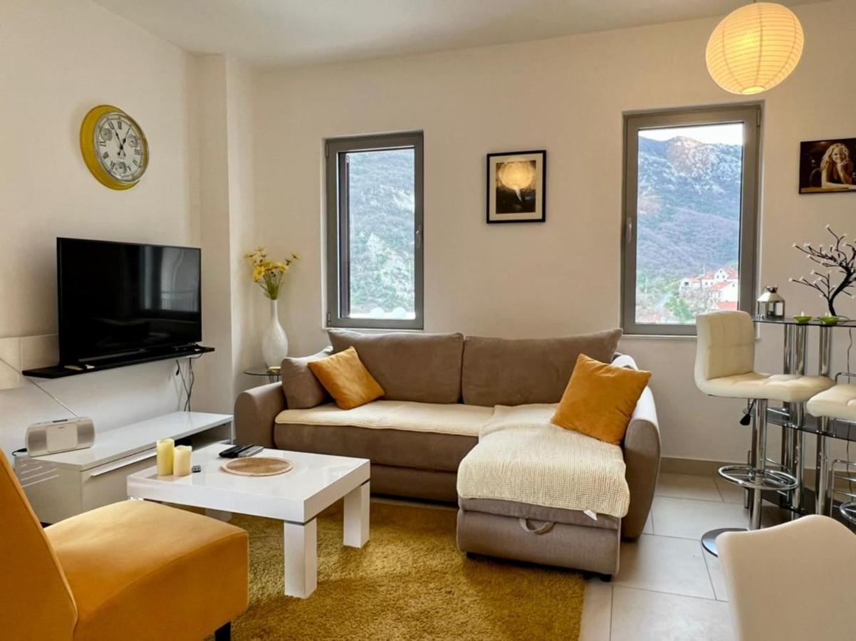 Lavender Bay Apartment C23 코토르 외부 사진
